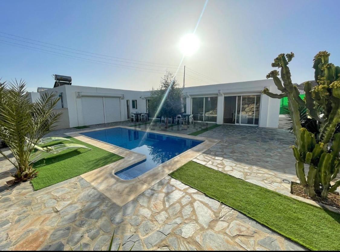 Private Pool In Villa Near The Beach Торре-де-Бенаґальбон Екстер'єр фото